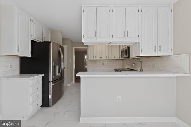 825 DUNBROOKE CT, Frederick, MD 21701