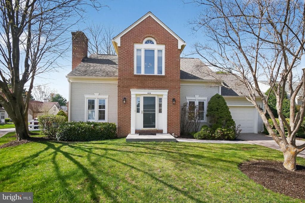 825 DUNBROOKE CT, Frederick, MD 21701