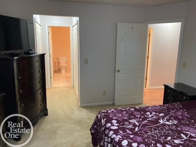 42261 Aspen Ct. Court, Clinton Twp, MI 48038