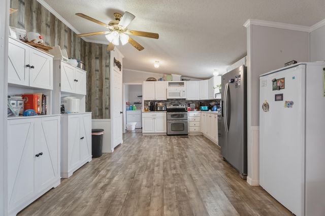 27860 S 633 Trail, Grove, OK 74344