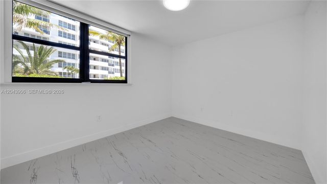 1623 Collins Ave 415, Miami Beach, FL 33139