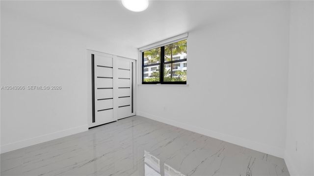 1623 Collins Ave 415, Miami Beach, FL 33139