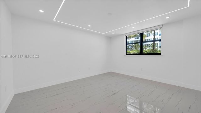 1623 Collins Ave 415, Miami Beach, FL 33139