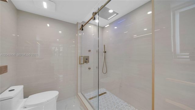 1623 Collins Ave 415, Miami Beach, FL 33139
