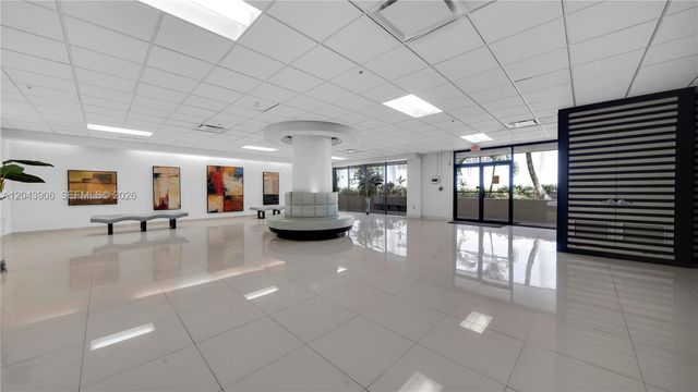 1623 Collins Ave 415, Miami Beach, FL 33139