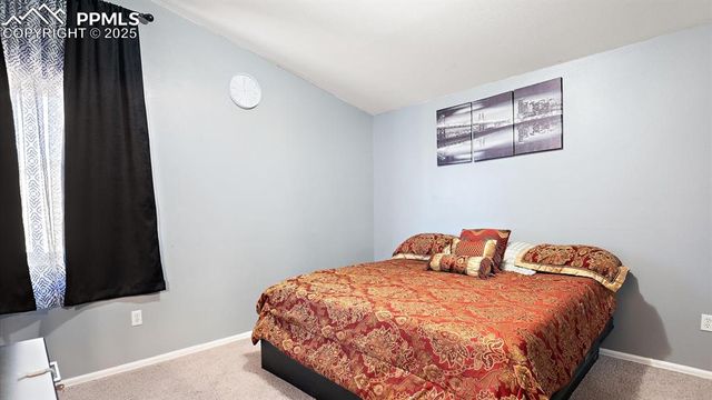 463 N Desert Cove Drive, Pueblo, CO 81007