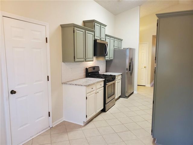 3113 Waterford Court, Woodstock, GA 30188