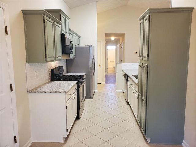 3113 Waterford Court, Woodstock, GA 30188