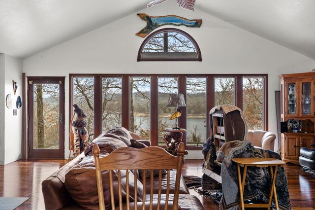 126 Rudette Lane, Branson West, MO 65737