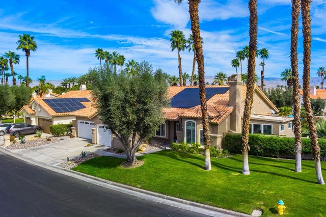 374 Links Drive, Palm Desert, CA 92211