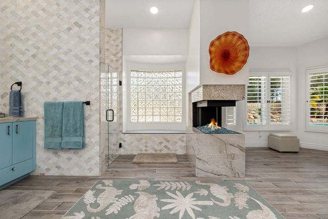 374 Links Drive, Palm Desert, CA 92211