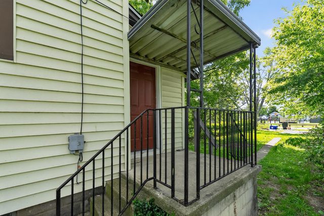 1389 Genessee Avenue, Columbus, OH 43211