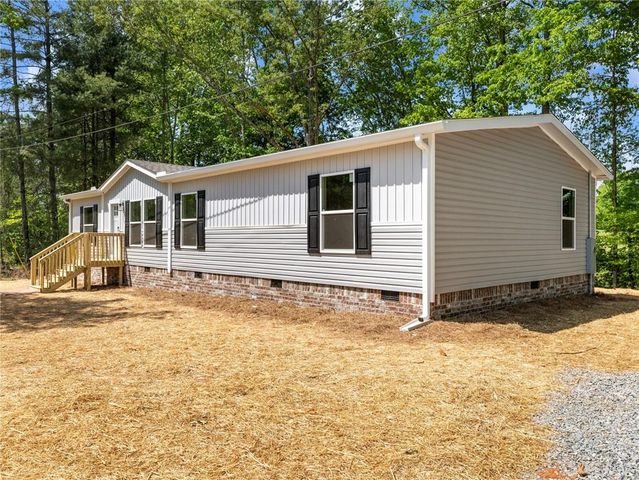 5228 Bogus Road, Gainesville, GA 30506