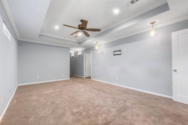 2214 Lakeville Dr Drive, Kingwood, TX 77339