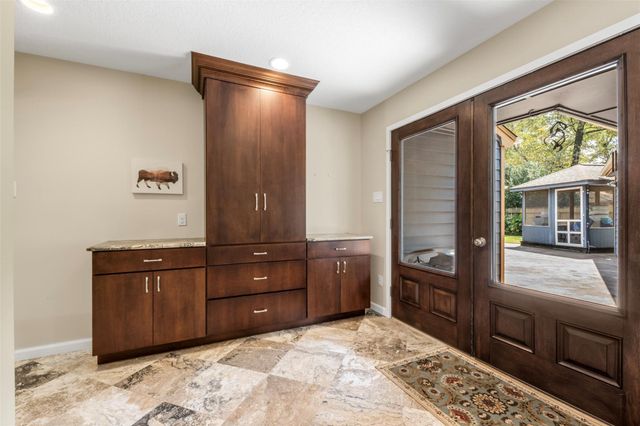 2214 Lakeville Dr Drive, Kingwood, TX 77339