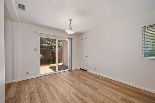 10499 Spaulding Way, Rancho Cordova, CA 95670