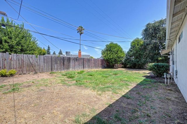 10499 Spaulding Way, Rancho Cordova, CA 95670