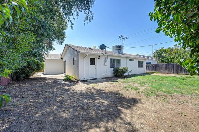 10499 Spaulding Way, Rancho Cordova, CA 95670