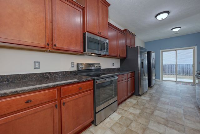 8 Forest Ridge Court, Phenix City, AL 36869