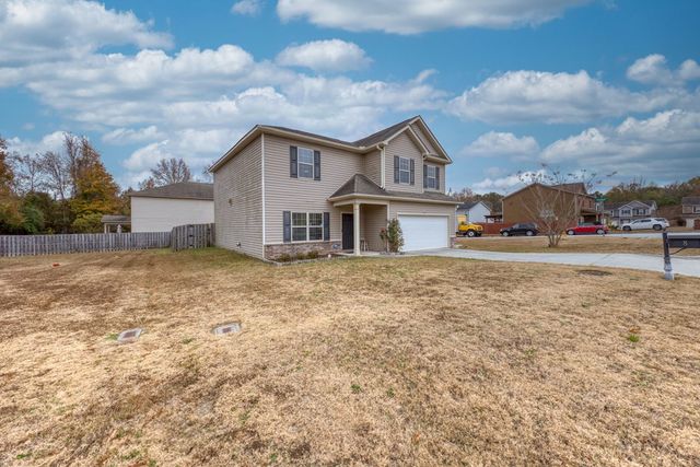 8 Forest Ridge Court, Phenix City, AL 36869