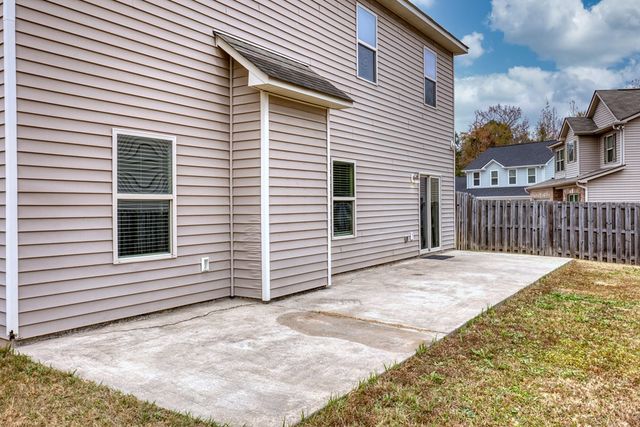 8 Forest Ridge Court, Phenix City, AL 36869