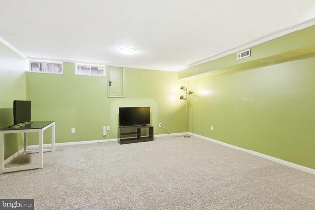 12150 WEDGEWAY CT, Fairfax, VA 22033