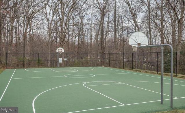 12150 WEDGEWAY CT, Fairfax, VA 22033