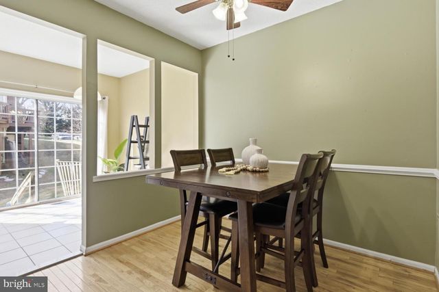 12150 WEDGEWAY CT, Fairfax, VA 22033