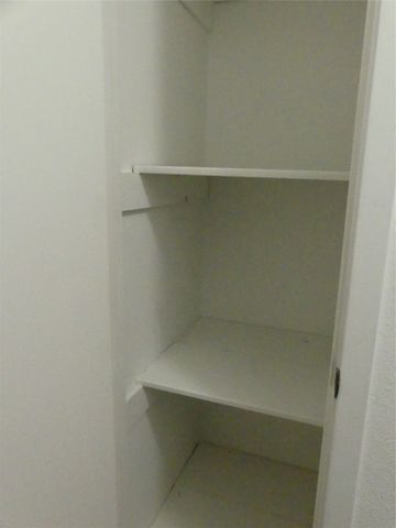 1216 Runaway Bay Drive, Runaway Bay, TX 76426