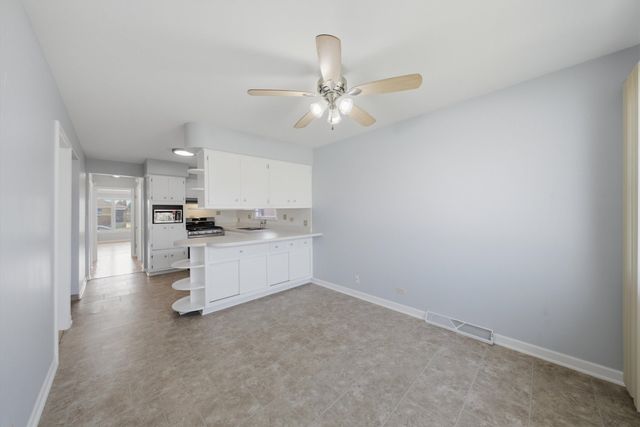 12718 S Justine Street, Calumet Park, IL 60827