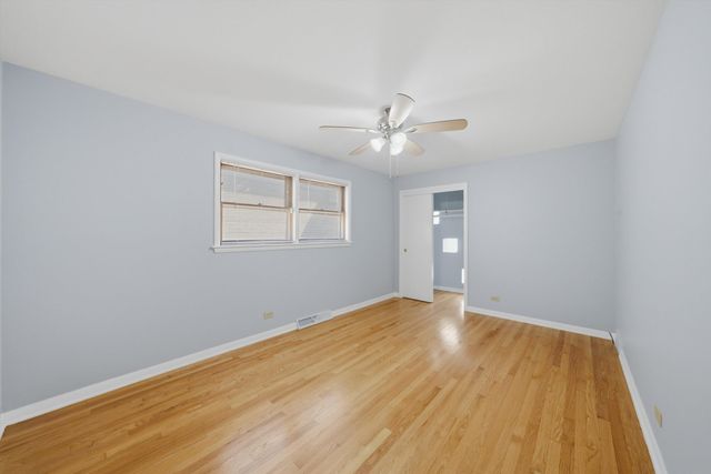 12718 S Justine Street, Calumet Park, IL 60827