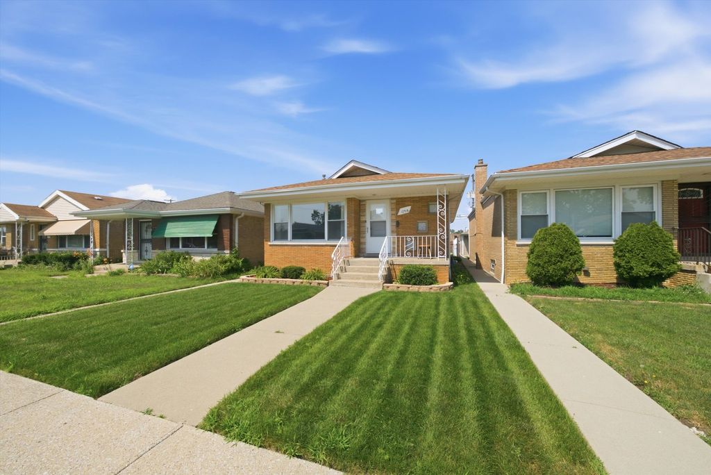 12718 S Justine Street, Calumet Park, IL 60827 — photo 2