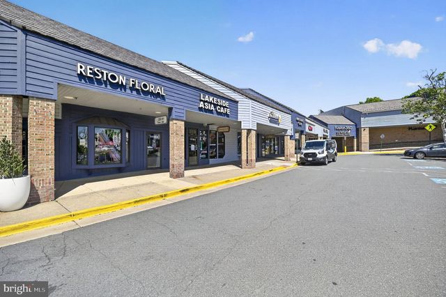 1957-A VILLARIDGE DR, Reston, VA 20191