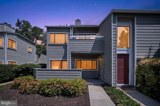 1957-A VILLARIDGE DR, Reston, VA 20191