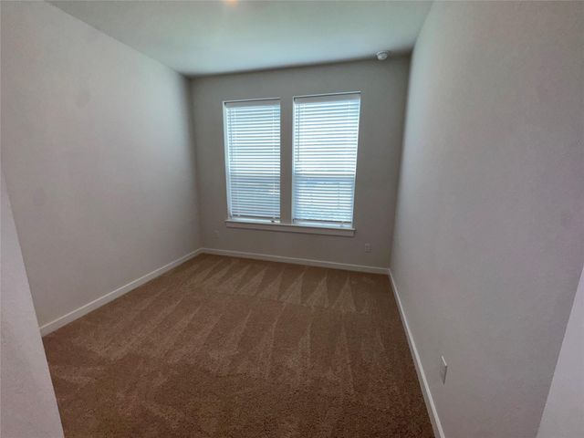 106 Milo DR, Hutto, TX 78634