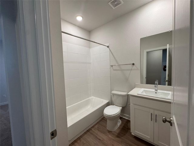 106 Milo DR, Hutto, TX 78634