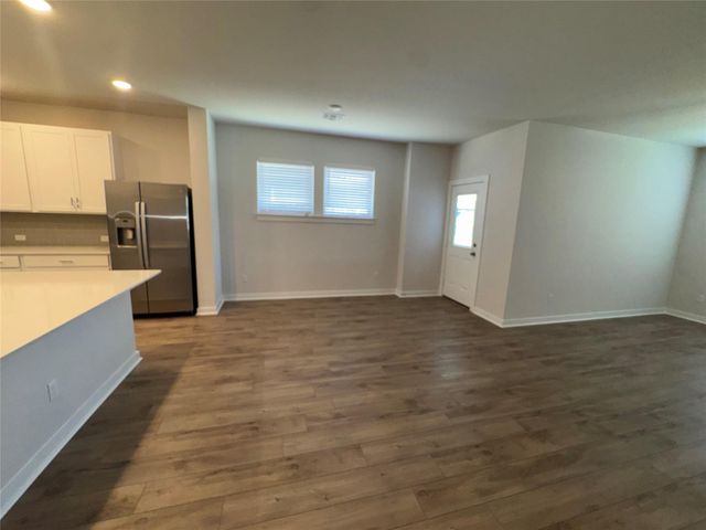 106 Milo DR, Hutto, TX 78634