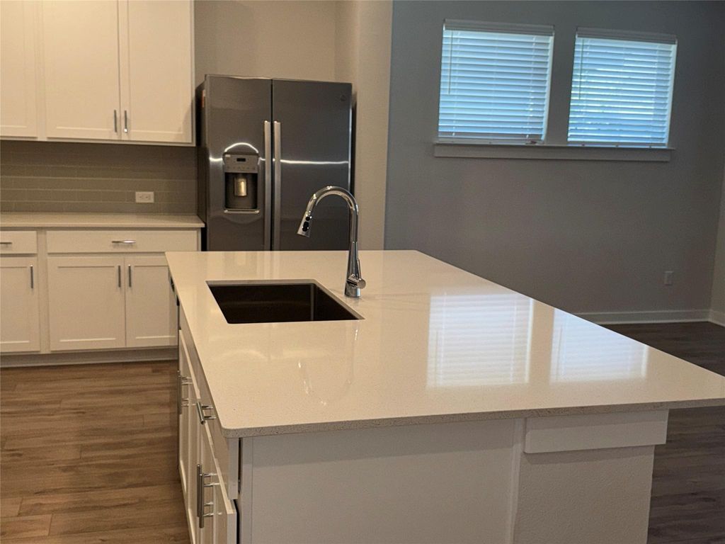 106 Milo DR, Hutto, TX 78634