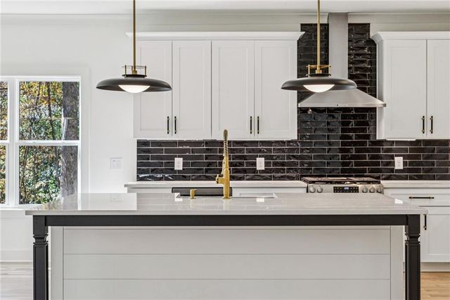 651 Chestnut Hill SW Road, Marietta, GA 30064