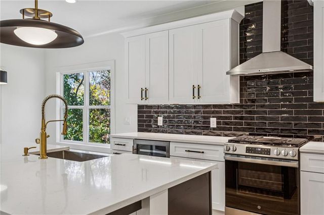 651 Chestnut Hill SW Road, Marietta, GA 30064