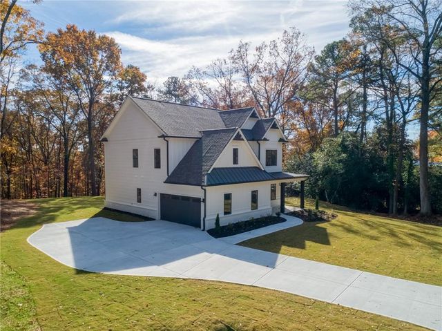 651 Chestnut Hill SW Road, Marietta, GA 30064