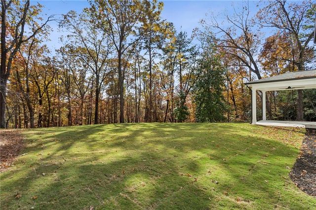 651 Chestnut Hill SW Road, Marietta, GA 30064