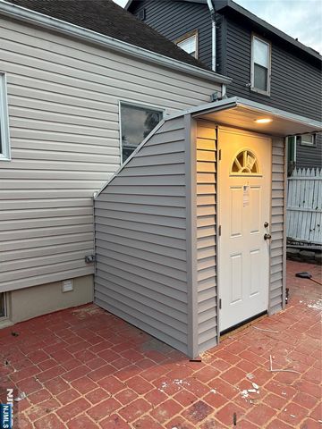 440 Preakness Avenue, Paterson, NJ 07502