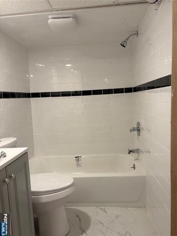 440 Preakness Avenue, Paterson, NJ 07502