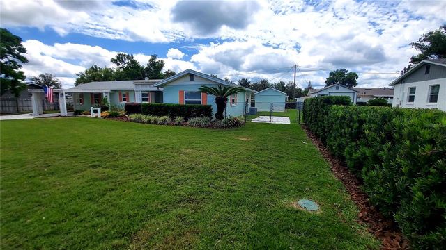 2136 SYLVAN POINT DRIVE, Mount Dora, FL 32757