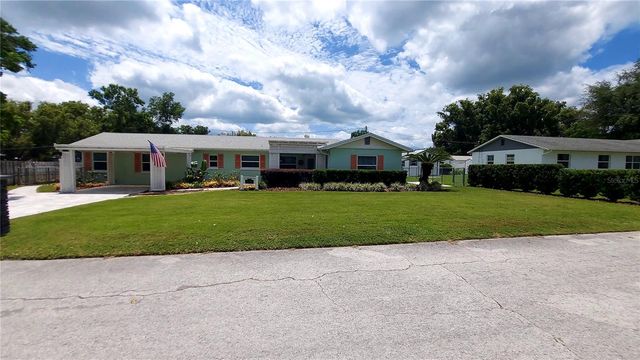 2136 SYLVAN POINT DRIVE, Mount Dora, FL 32757