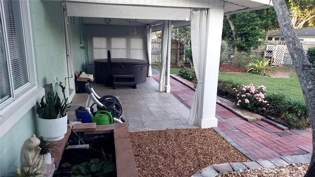 2136 SYLVAN POINT DRIVE, Mount Dora, FL 32757