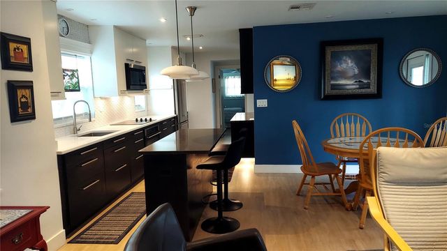 2136 SYLVAN POINT DRIVE, Mount Dora, FL 32757