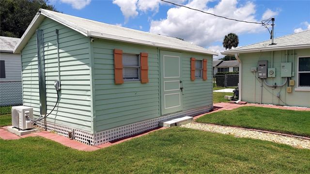 2136 SYLVAN POINT DRIVE, Mount Dora, FL 32757