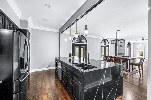 2119 Shannon Dr, Murfreesboro, TN 37129